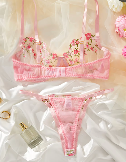 Pink lingerie flower set